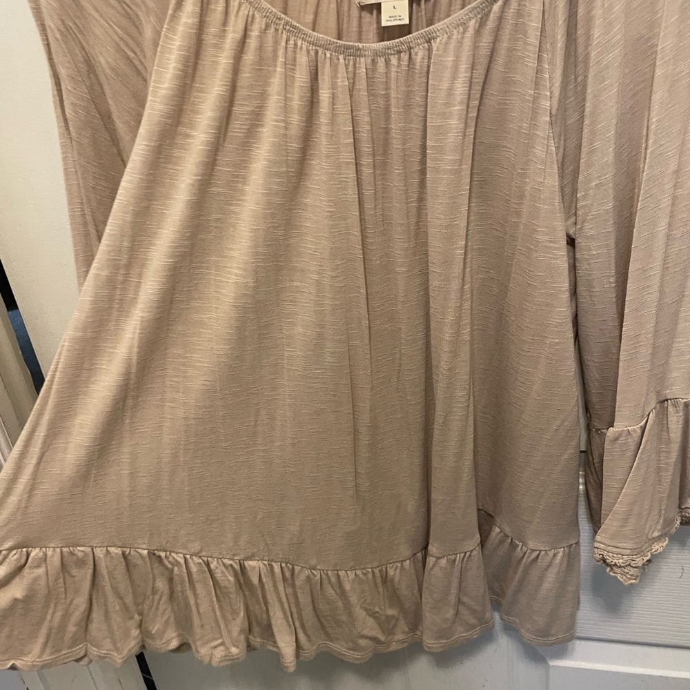 Off shoulder blouse - Picture 4 of 4